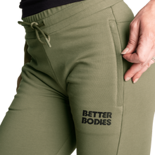 Better Bodies Empire Soft Joggers, Washed Green