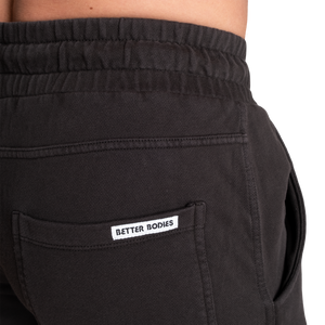 Better Bodies Old School Sweatshorts,Acid washed black