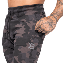 Better Bodies Tapered joggers V2, Dark Camo